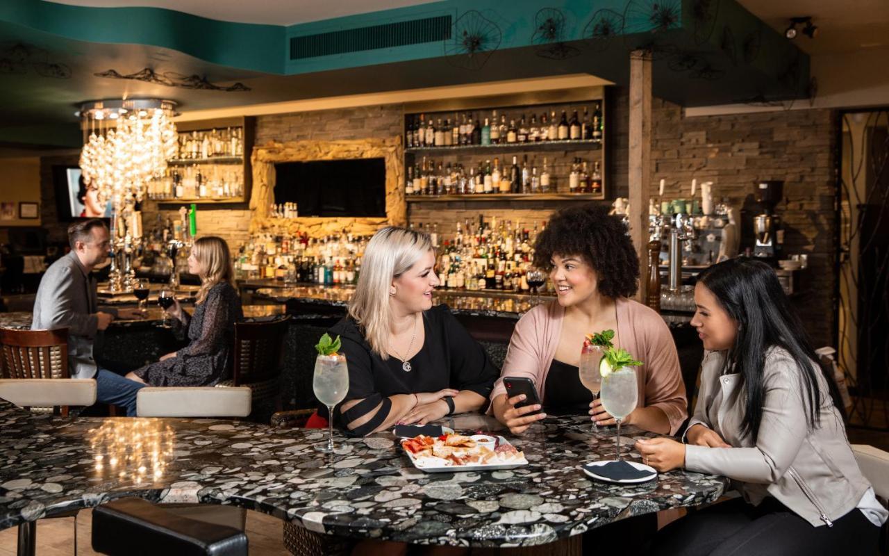 אדמונטון Varscona Hotel On Whyte מראה חיצוני תמונה