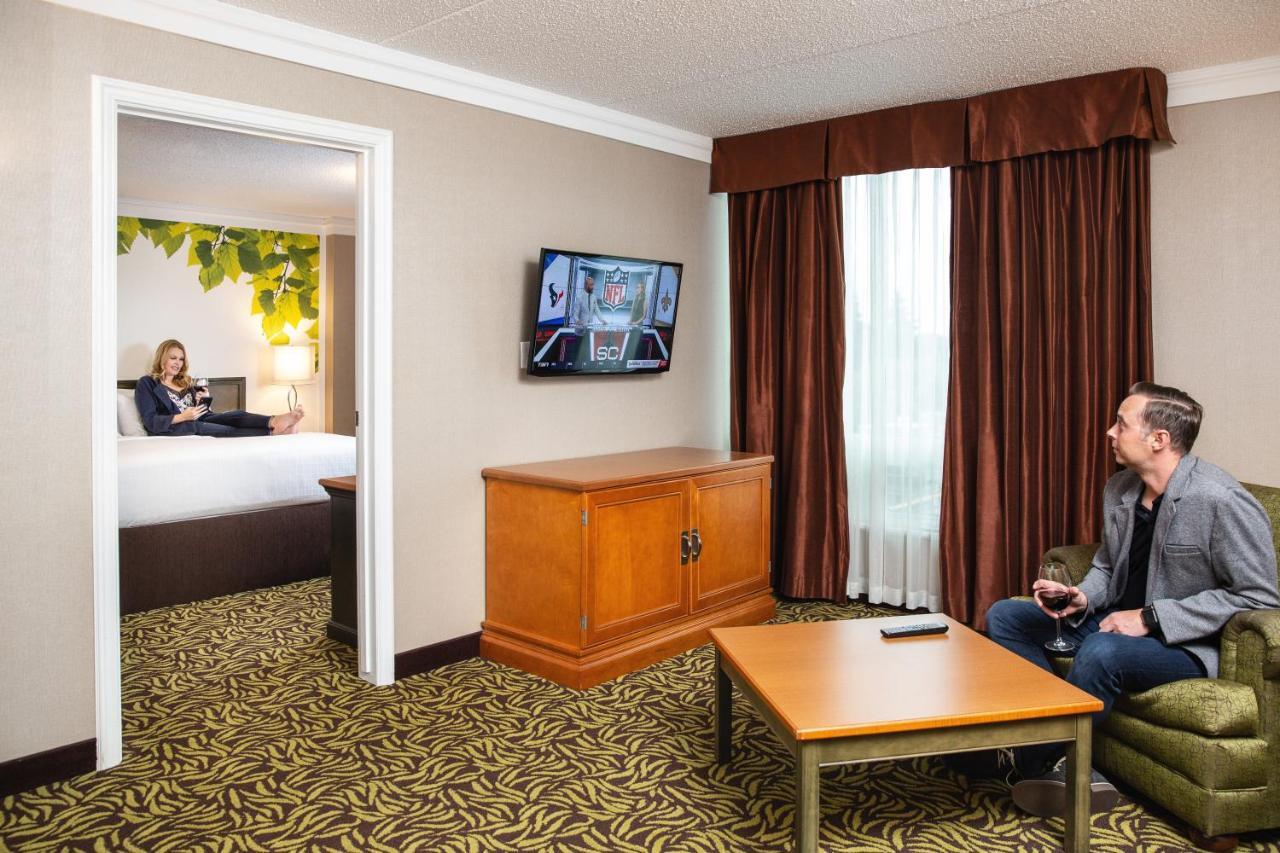 אדמונטון Varscona Hotel On Whyte מראה חיצוני תמונה